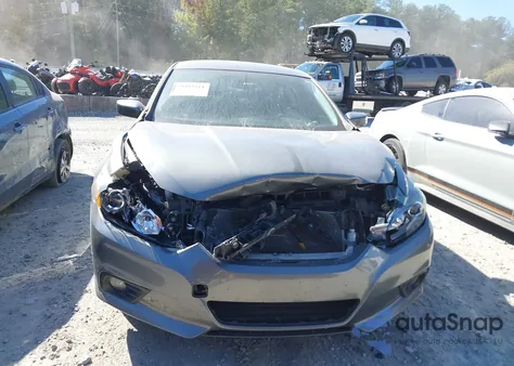 2018 Nissan Altima 2.5 Sr из США, поврежденный, VIN 1N4AL3AP4JC290399